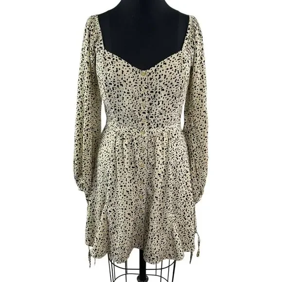 NWT Rue Stiic Long Sleeve Priscilla Bellagio Casual Mini Dress Beige Black M NEW - Picture 2 of 10